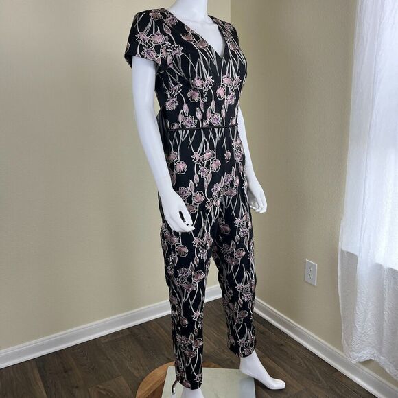 JS Collections Women's Size 6 Floral Embroidered Printed Crepe V-Neck Jumpsuit - Picture 13 of 16